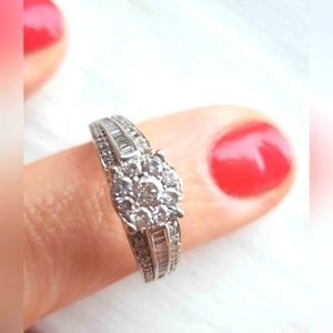 14k white gold wedding or engagement ring